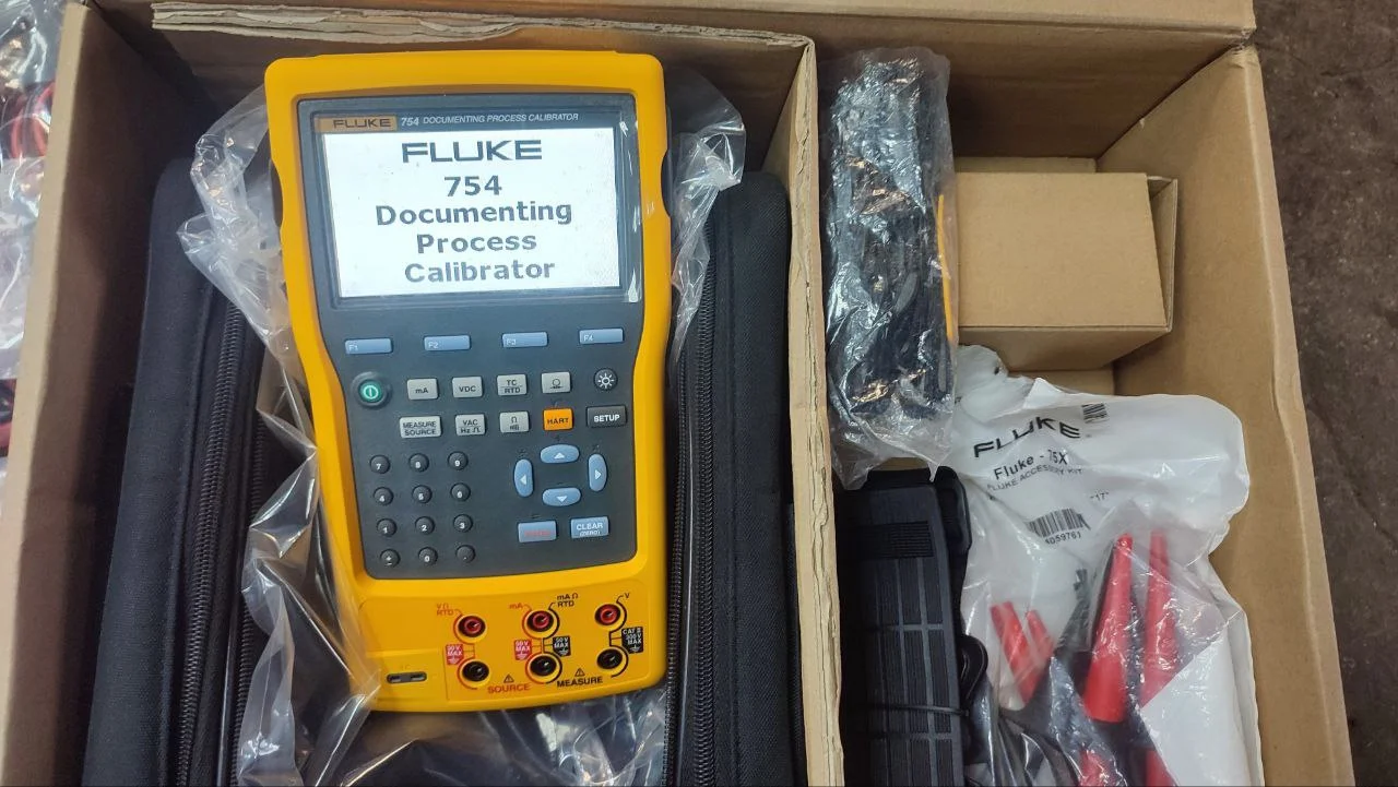 Калибратор многофункциональный FLUKE 754