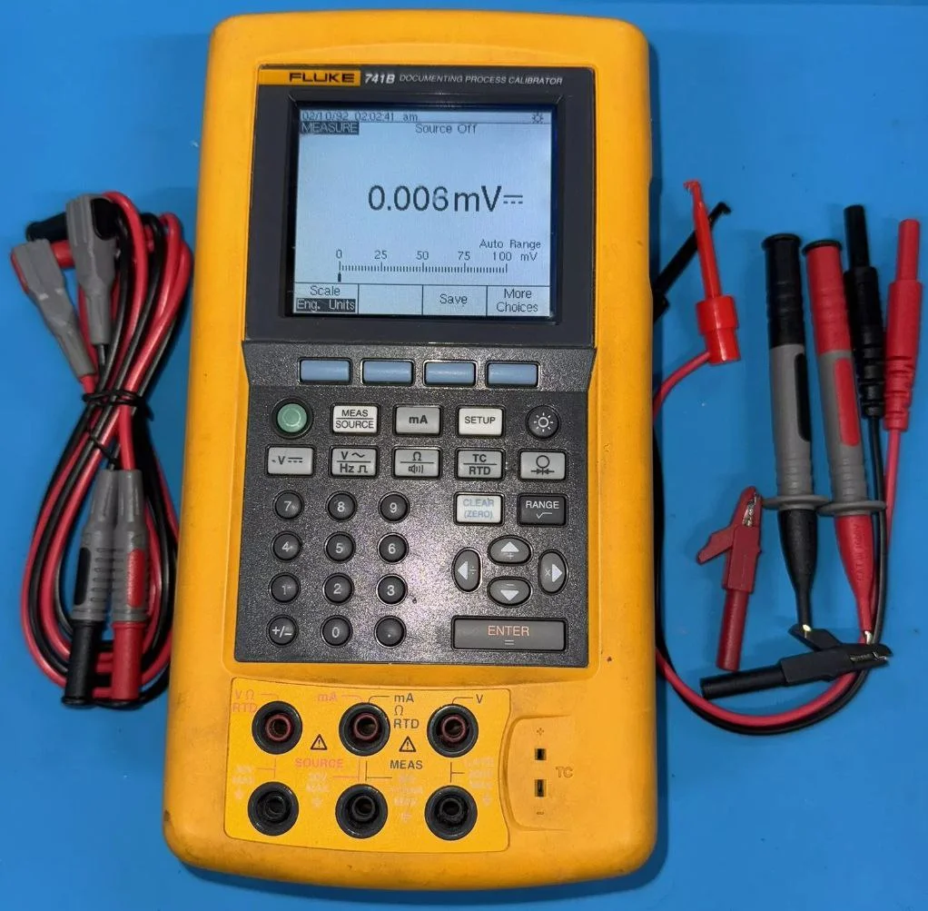 Калибратор многофункциональный FLUKE 754